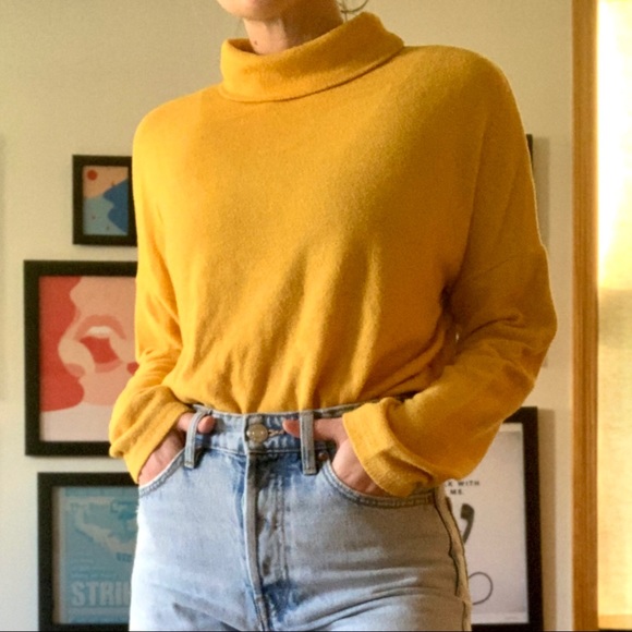 H&M Sweaters - H&M Yellow Turtleneck - US Women’s M